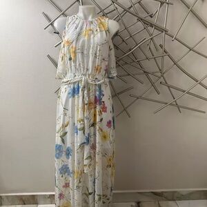 Calvin Klein maxi flowery dress size 8 Excellent condition no flaws